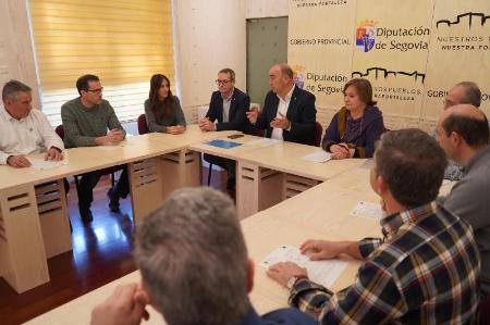 Imagen Cinco oficiales toman posesión como nuevos trabajadores de la Diputación de Segovia